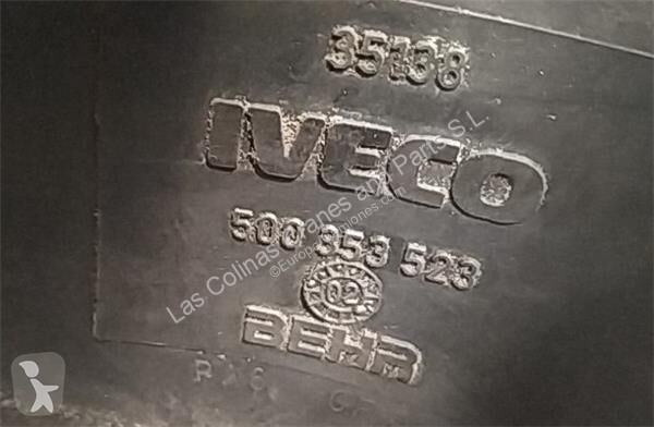 قطع غيار الآليات الثقيلة Iveco Ventilateur de...