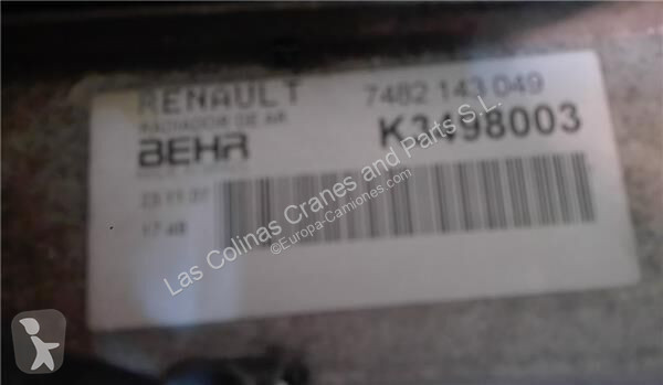 قطع غيار الآليات الثقيلة Renault Refroidisseur...