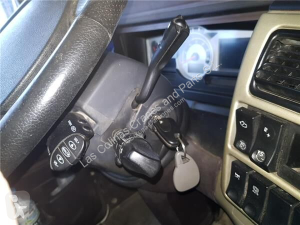قطع غيار الآليات الثقيلة Renault Commutateur de...
