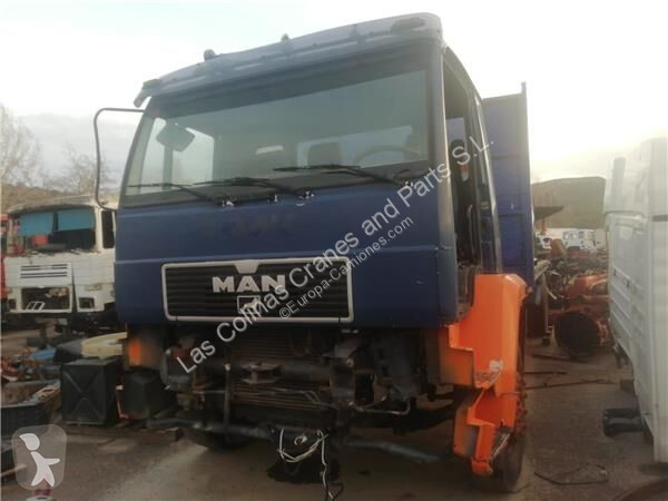 قطع غيار الآليات الثقيلة MAN Direction assistée...