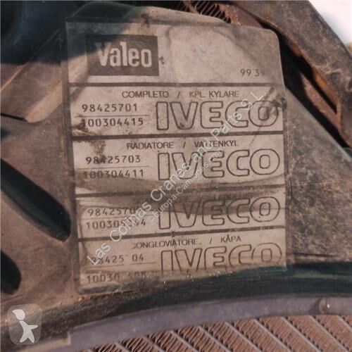 قطع غيار الآليات الثقيلة Iveco Radiateur de...