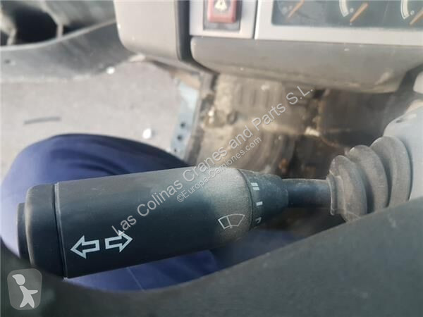 قطع غيار الآليات الثقيلة MAN Commutateur de...