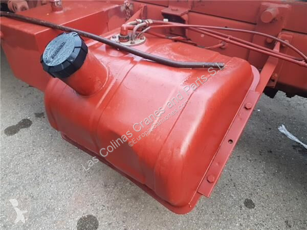 قطع غيار الآليات الثقيلة Renault Réservoir de...