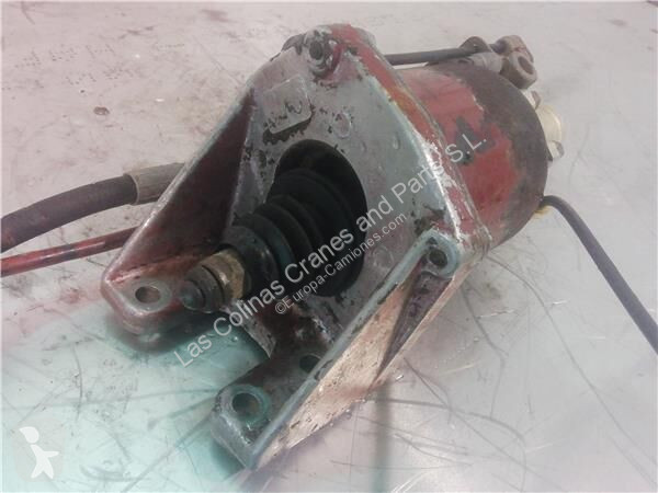 قطع غيار الآليات الثقيلة Renault...