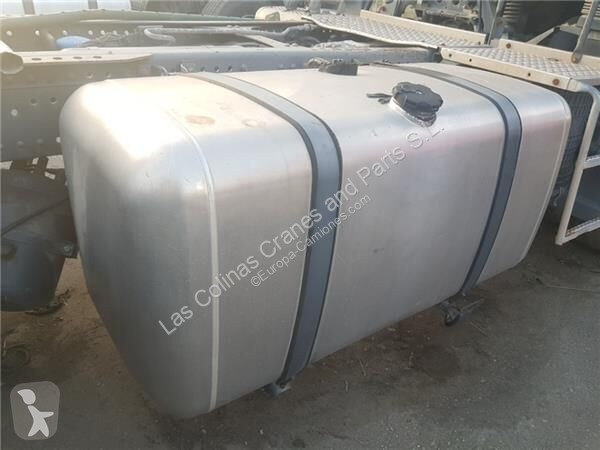 قطع غيار الآليات الثقيلة Mercedes Réservoir de...