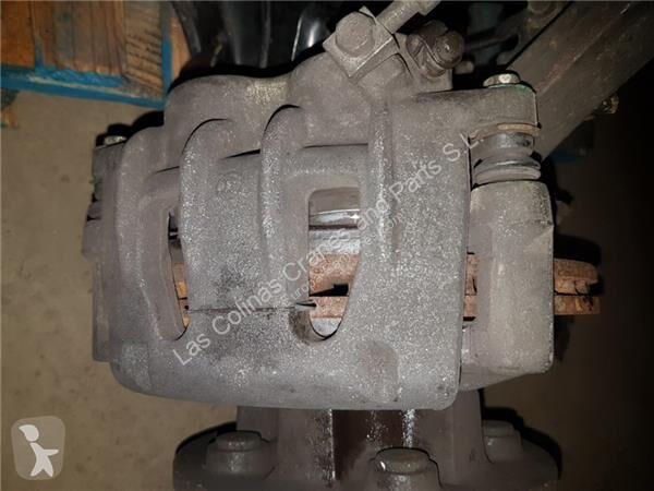 قطع غيار الآليات الثقيلة Nissan Étrier de frein...