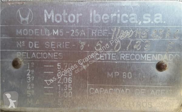 قطع غيار الآليات الثقيلة Nissan Boîte de...