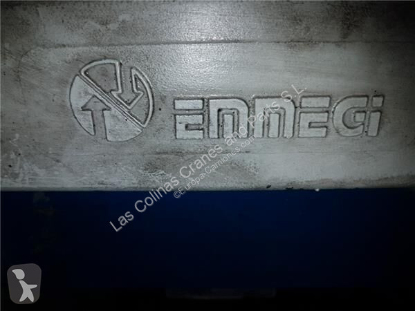 قطع غيار الآليات الثقيلة Iveco Radiateur de...