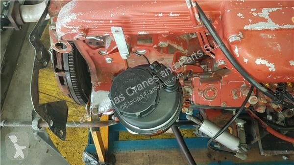 قطع غيار الآليات الثقيلة Iveco Pompe à huile...
