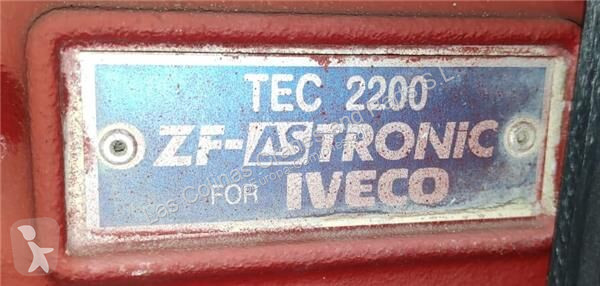 قطع غيار الآليات الثقيلة Iveco Boîte de...