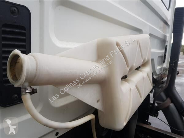 قطع غيار الآليات الثقيلة Nissan Réservoir...
