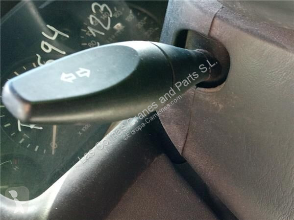 قطع غيار الآليات الثقيلة Ford Commutateur de...