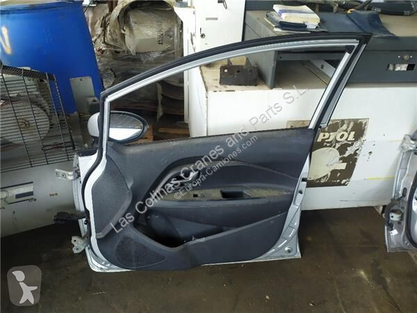 قطع غيار الآليات الثقيلة KIA Porte 760041W010...