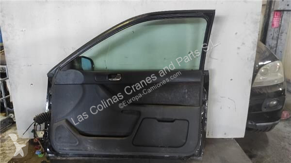 قطع غيار الآليات الثقيلة Audi Porte 8L4831052...