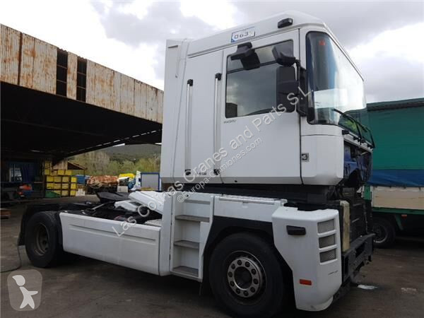قطع غيار الآليات الثقيلة Renault Cabine...
