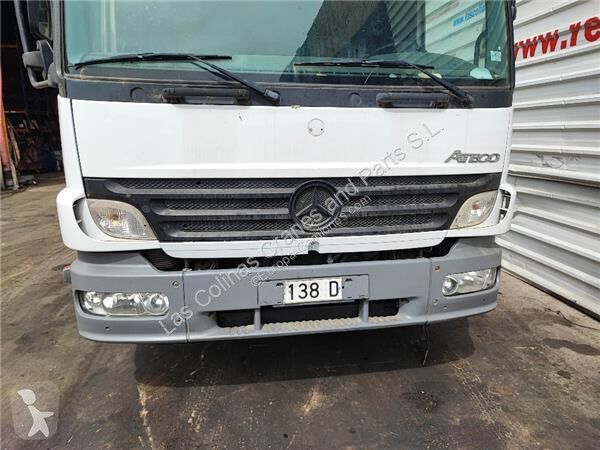 قطع غيار الآليات الثقيلة Mercedes Pare-chocs...