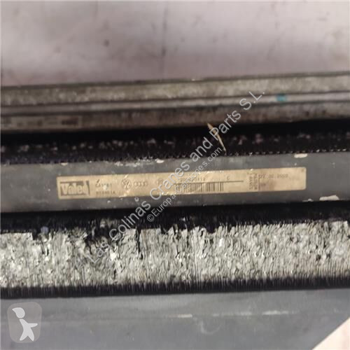 قطع غيار الآليات الثقيلة Volkswagen Radiateur...