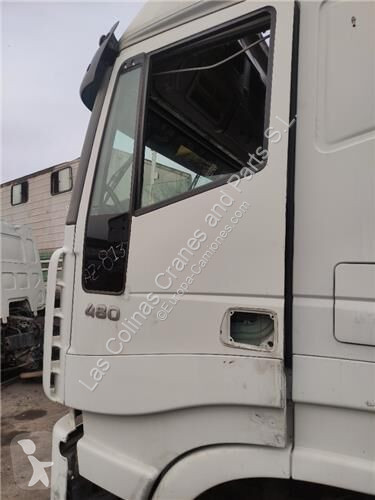 قطع غيار الآليات الثقيلة Iveco Porte 504015938...