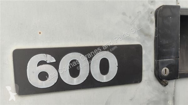 قطع غيار الآليات الثقيلة DAF Porte pour camion...