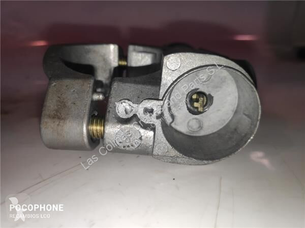 قطع غيار الآليات الثقيلة Nissan Serrure de...