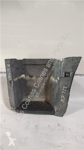 قطع غيار الآليات الثقيلة Iveco Marchepied...