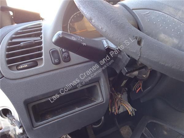 قطع غيار الآليات الثقيلة Mercedes Commutateur...