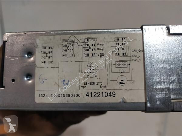 Pezzi di ricambio per mezzi pesanti Iveco...