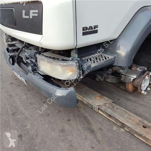 قطع غيار الآليات الثقيلة DAF Pare-chocs 1405015...
