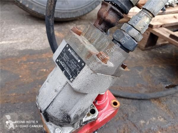 قطع غيار الآليات الثقيلة Renault Pompe...