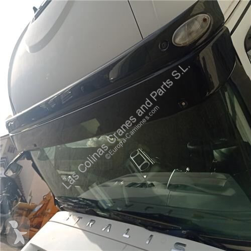 قطع غيار الآليات الثقيلة Iveco Pare-soleil...