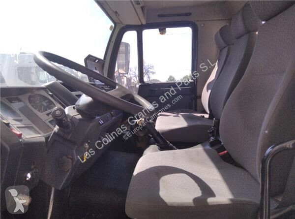قطع غيار الآليات الثقيلة MAN Cabine 81600007690...