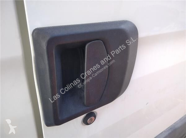 قطع غيار الآليات الثقيلة Iveco Poignée de porte...