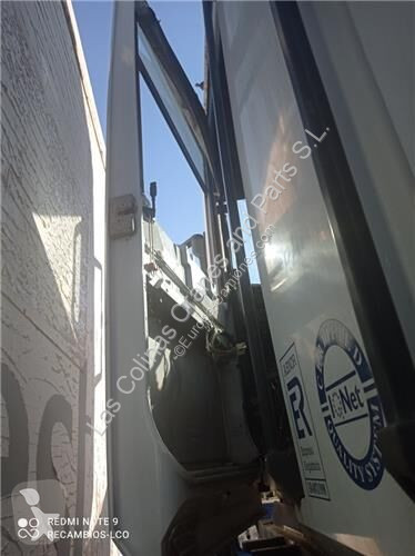 قطع غيار الآليات الثقيلة Renault Porte pour camion