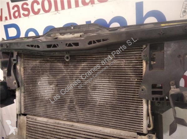قطع غيار الآليات الثقيلة Mercedes Radiateur de...