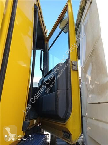 قطع غيار الآليات الثقيلة Renault Porte pour camion