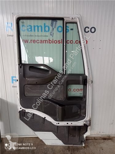 قطع غيار الآليات الثقيلة Iveco Porte pour...