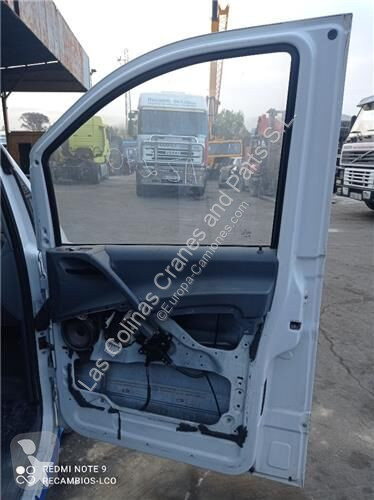 قطع غيار الآليات الثقيلة Mercedes Porte A 639...