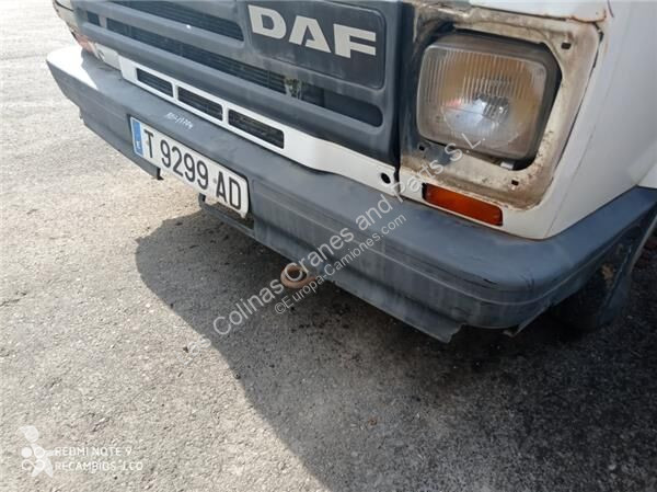 قطع غيار الآليات الثقيلة DAF Pare-chocs pour...