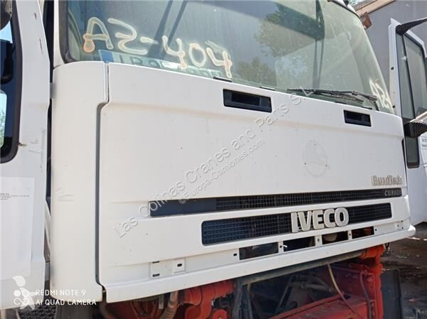 قطع غيار الآليات الثقيلة Iveco Calandre 8143891...