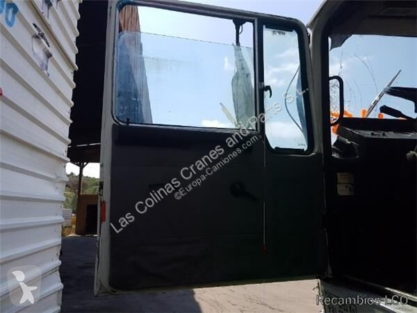 قطع غيار الآليات الثقيلة Pegaso Porte pour...