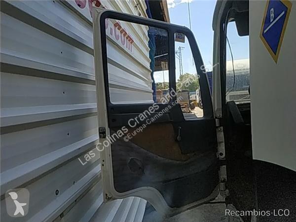 قطع غيار الآليات الثقيلة MAN Porte pour camion...