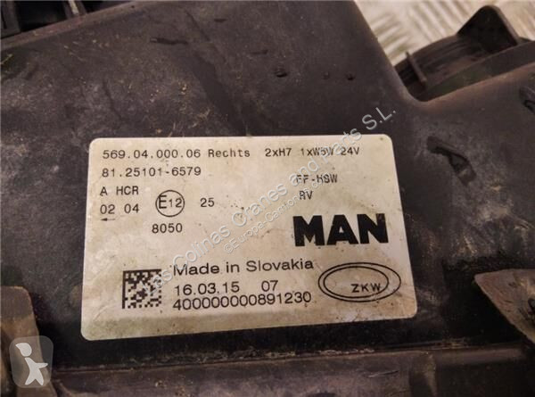 قطع غيار الآليات الثقيلة MAN Phare pour camion