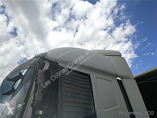 قطع غيار الآليات الثقيلة Iveco Aileron...