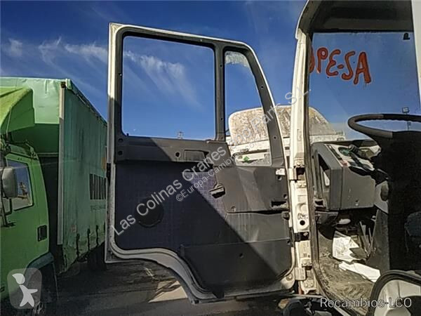 قطع غيار الآليات الثقيلة MAN Porte pour camion