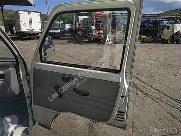 قطع غيار الآليات الثقيلة Piaggio Porte pour...