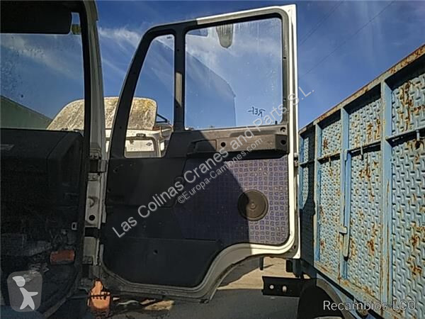 قطع غيار الآليات الثقيلة MAN Porte pour camion