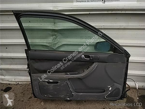 قطع غيار الآليات الثقيلة Audi Porte 8L3831051C...