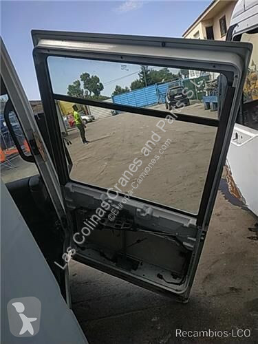 قطع غيار الآليات الثقيلة Renault Porte pour camion