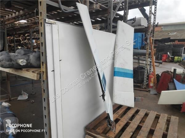 قطع غيار الآليات الثقيلة MAN Aileron pour...