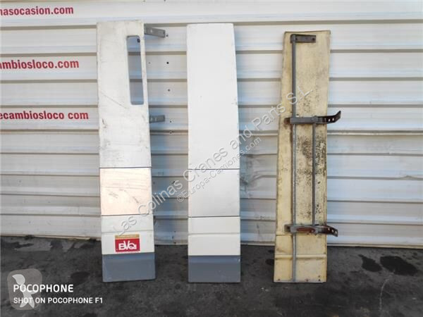 قطع غيار الآليات الثقيلة DAF Aileron pour camion